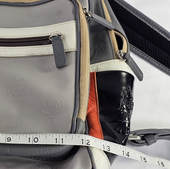 MCM Metallic Backpack - Picture 9 of 9